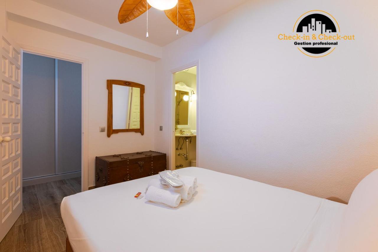 Апартаменты El Abanico Apartamento Con Vistas Торремолинос Экстерьер фото