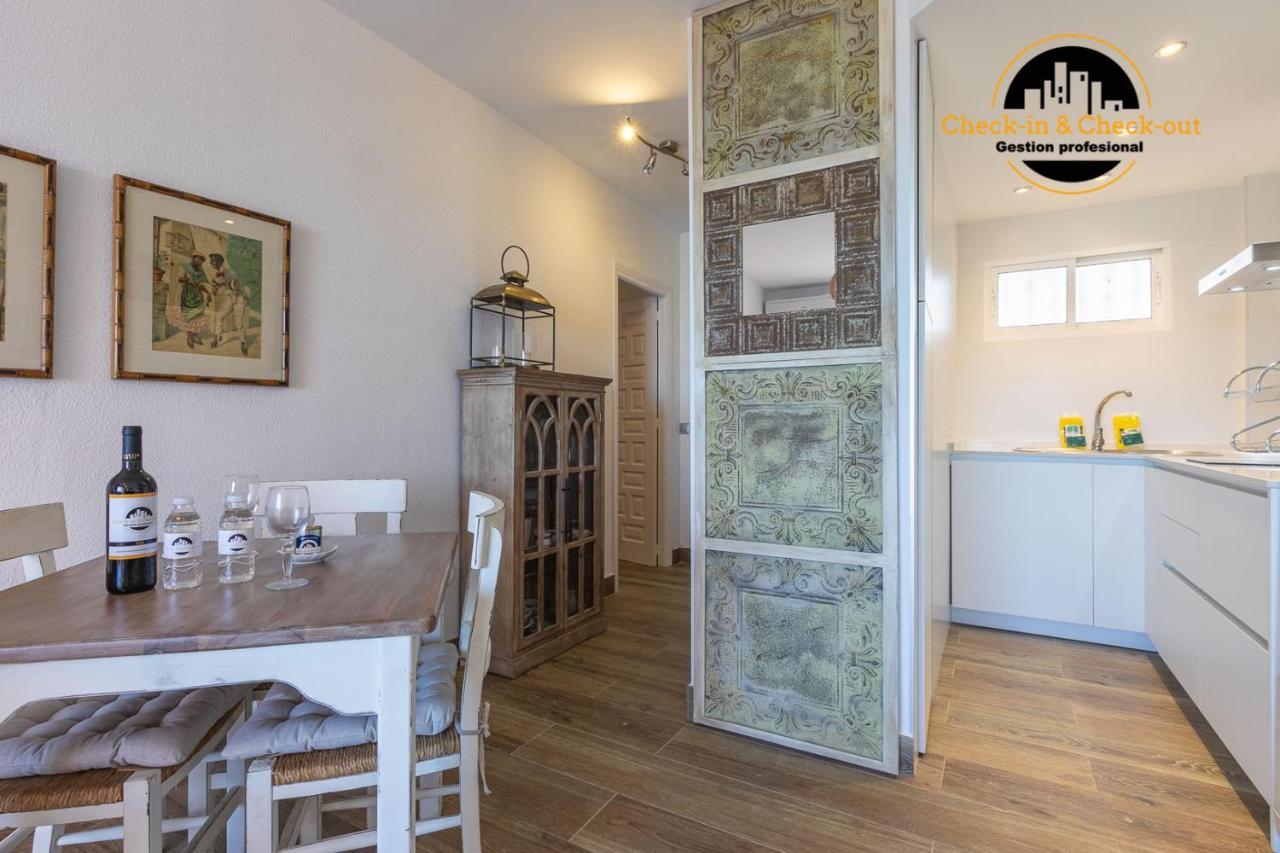 Апартаменты El Abanico Apartamento Con Vistas Торремолинос Экстерьер фото